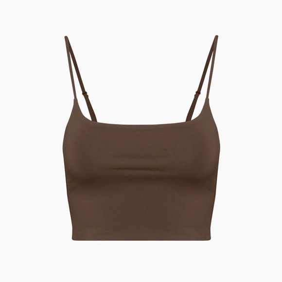 Aritzia Babaton Contour Cami Tank - Picture 1 of 5